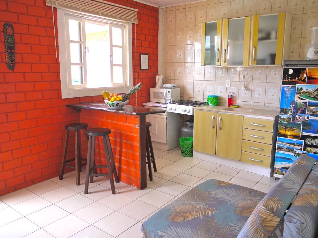 Отель Casa Da Tia Cida Флорианополис Экстерьер фото